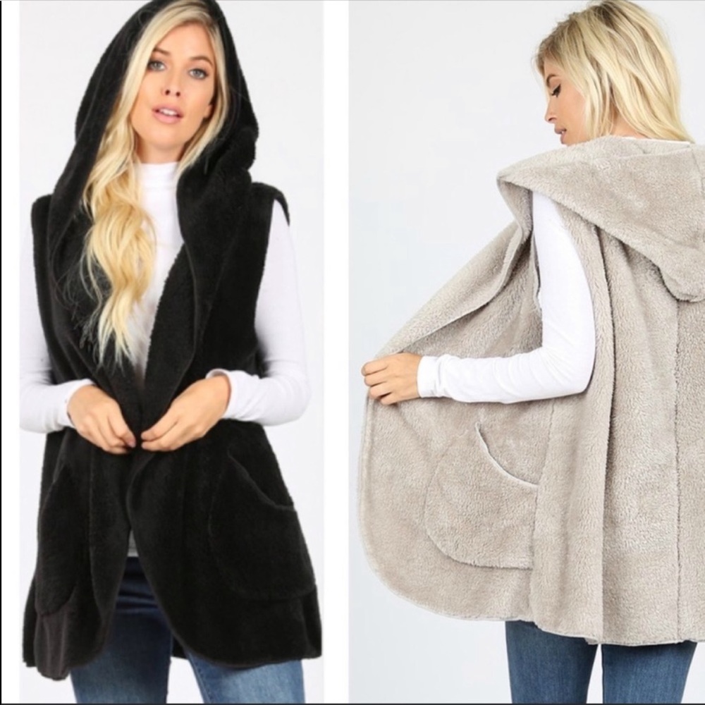 Beige Sherpa soft hooded open vest with pockets - Picture 3 of 4